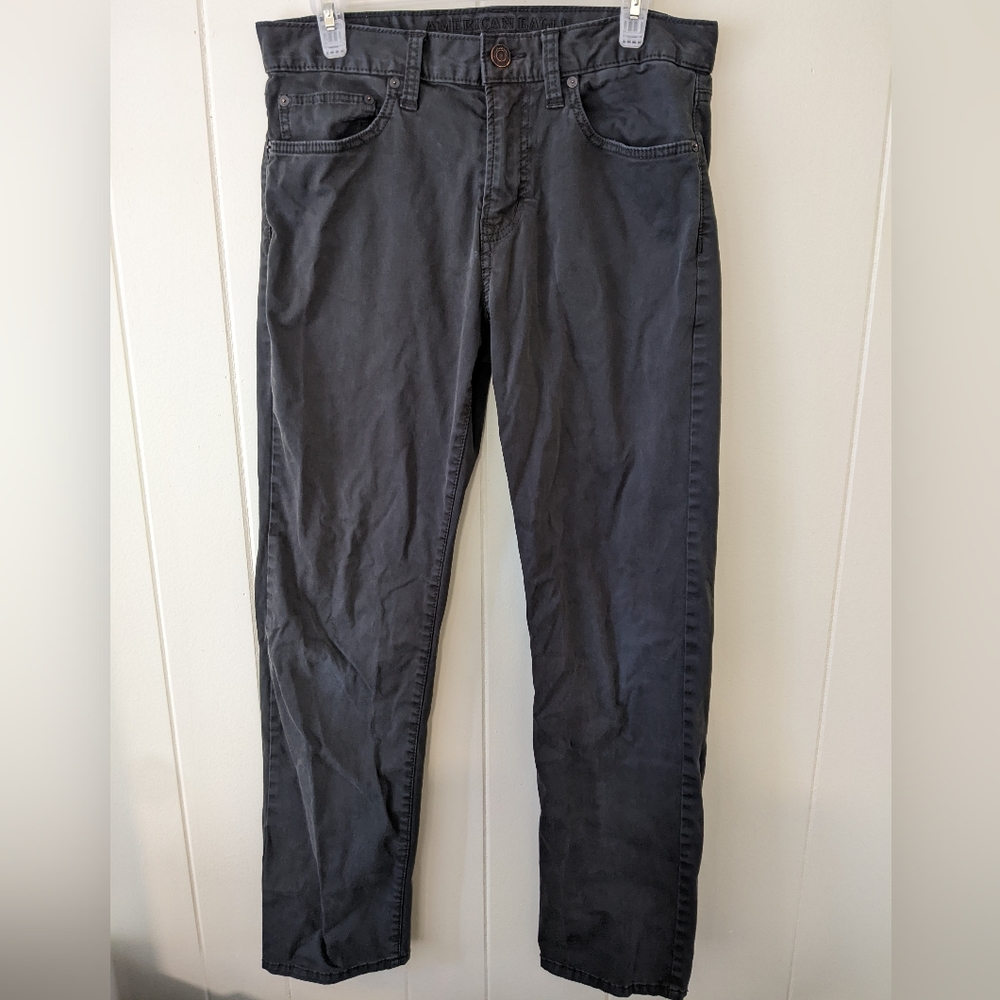 American Eagle men's slim straight pants size 31/32